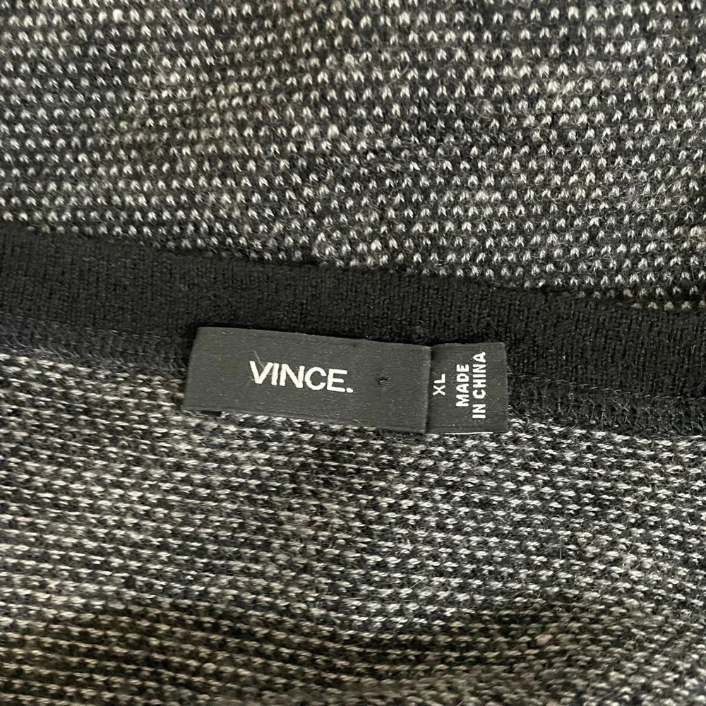 Vince Cashmere wool birds-eye sweater